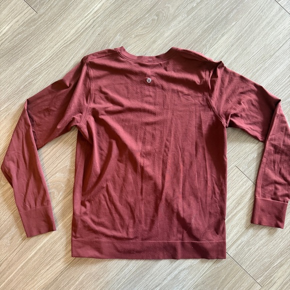Lululemon Swiftly Breathe Long Sleeve Red Merlot size 8 - Picture 5 of 5